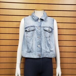 Torrid Denim Sleeveless Vest Jacket Torrid Size 2 Collared Pockets